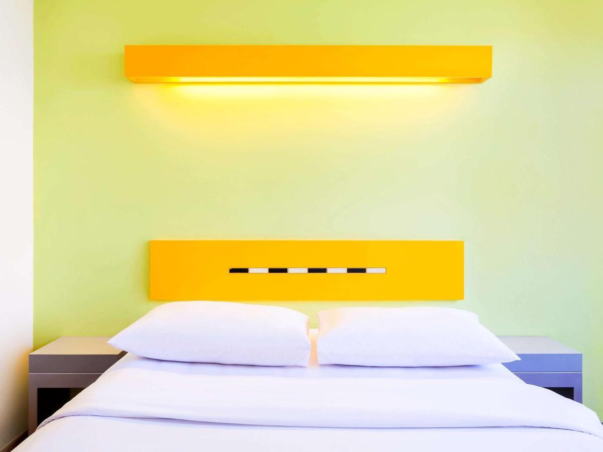 Ibis Budget Jakarta Cikini מראה חיצוני תמונה