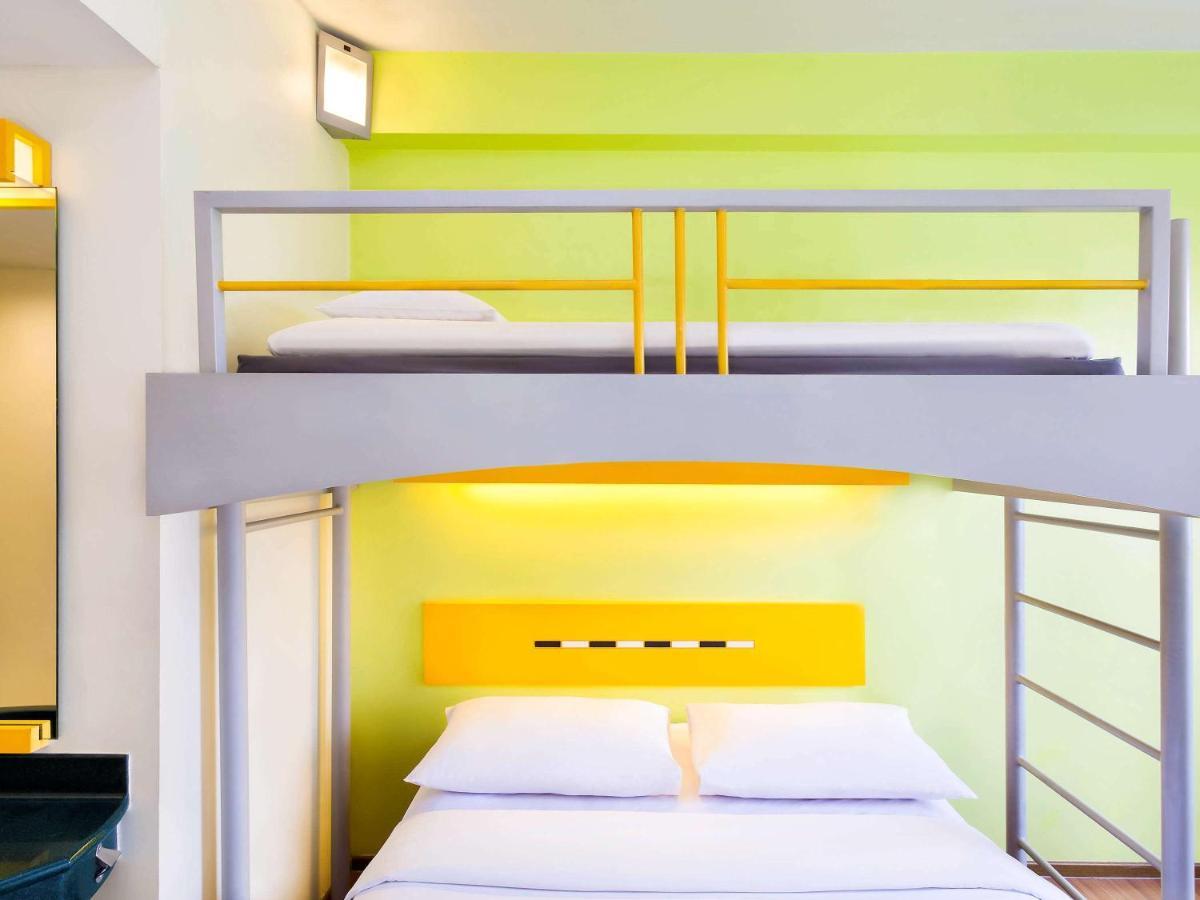 Ibis Budget Jakarta Cikini מראה חיצוני תמונה