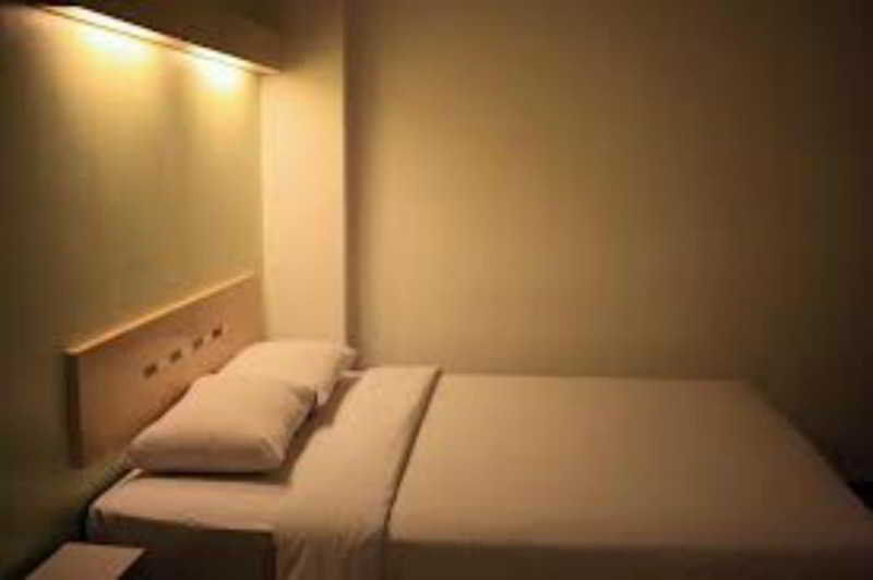 Ibis Budget Jakarta Cikini מראה חיצוני תמונה